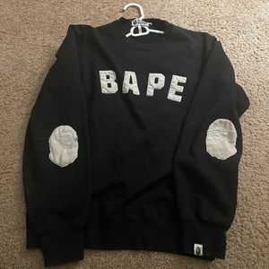 BAPE - A Bathing Ape Sweater